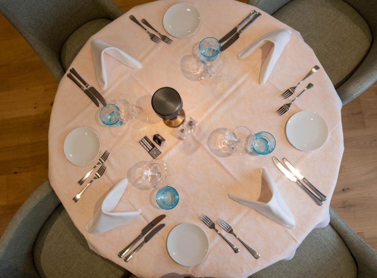 Boutique Hotel De L'Ecu Vaudois Begnins Екстериор снимка